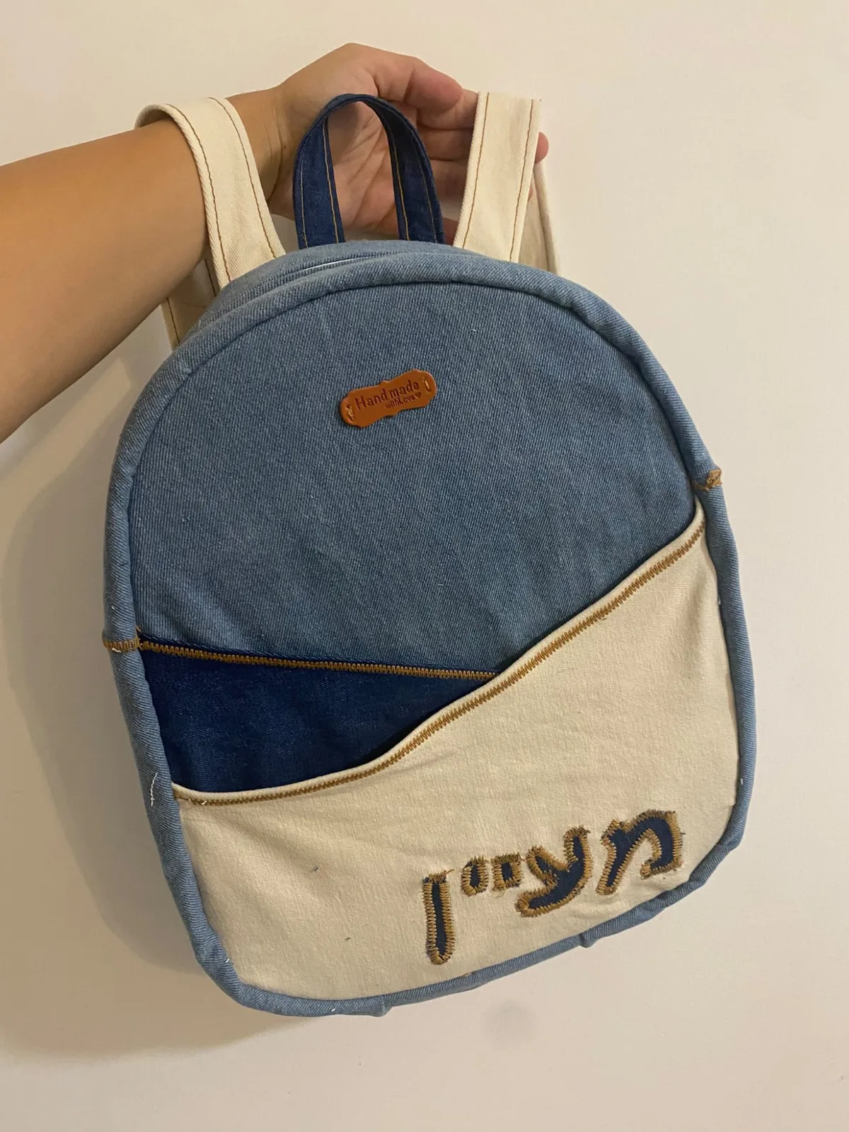 תיק גב מג׳ינס